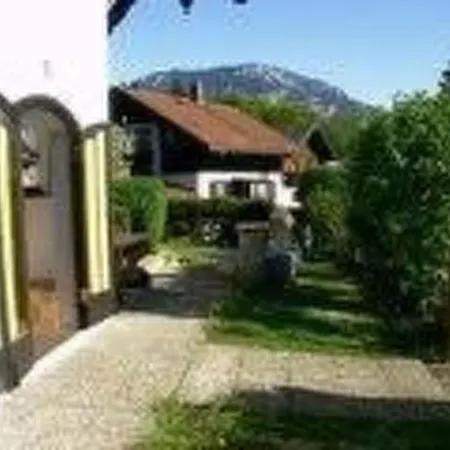شقة Haus Berggrussog By Interhome